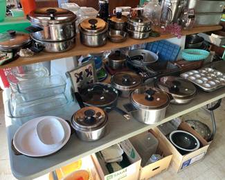 Stainless cookware and Pyrex bakeware