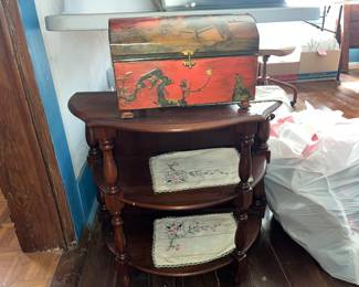 Small shelf and painted oriental box