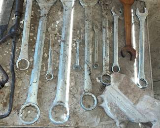 THESE WRENCHES ARE HUGE!