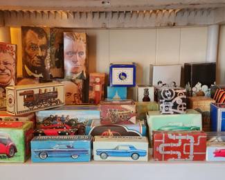 Vintage Avon cologne in original boxes