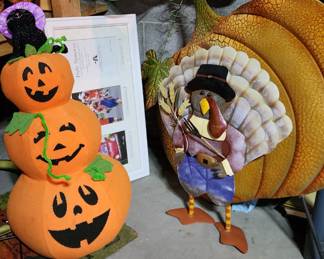 Jack O' Lanterns and Thanksgiving Turkey 