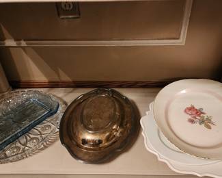 Vintage serving ware