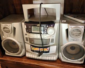 Nice RCA boom box with remote