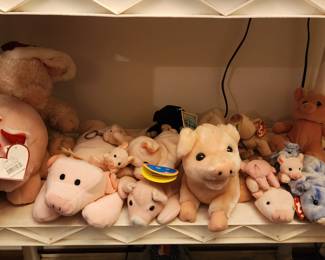 Stuffed pigs collection