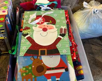 Gift bags all $.25 each 