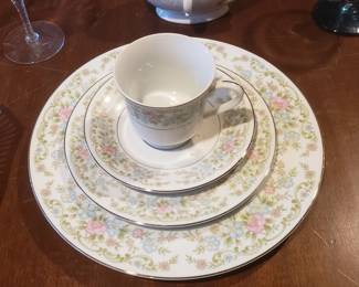 Dinner Service for 8