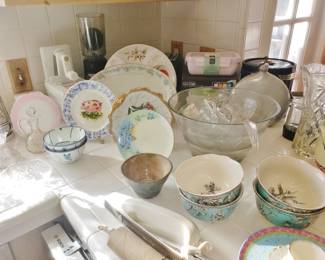 And Even MORE Fine China Serving Pieces!