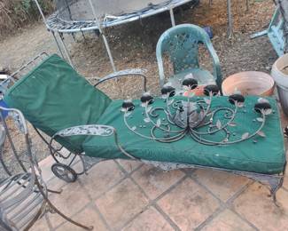 Brown Jordan "Grape Ivy" Chaise Lounge