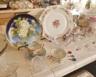 Fine China Serving Pieces