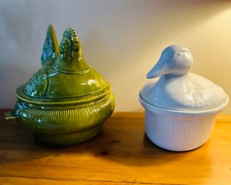 California pottery green hen cookie jar
