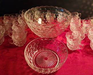 Vintage Yorktown Federal Glass 1960s Bubble Glass Punch Bowl With 33 Cups And Ice Bowl