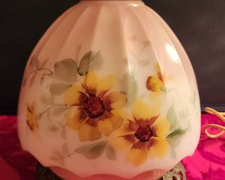 Vintage Gone With The Wind Lamp