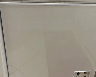 Magic Chef box freezer