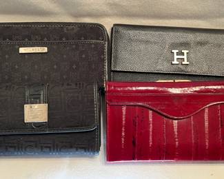 Women's clutch wallets