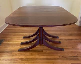 Drop Leaf Dining w/3 Leaves