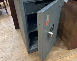 McCaskey Safe in perfect condition inside and out!
