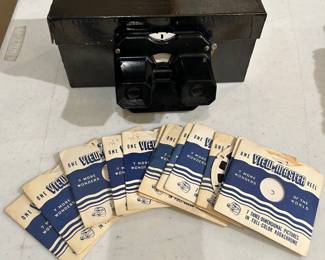 Sawyer Bakelite View Master w/19 Reels