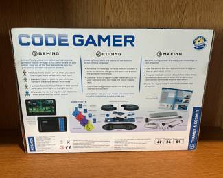 Thames & Kosmos Code Gamer w/KosmoBits