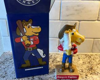 2004 Collector's Edition Texas Rangers Captain Bobblehead
