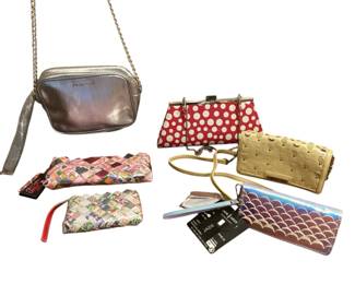 ROHU546 Nieman Marcus Victorias Secret Nine West Jade And Deer Perfect summer collection - great Christmas gifts - Jade and Deer Charging Wallet with REID Protection - mermaid-esque shimmering scale exterior
