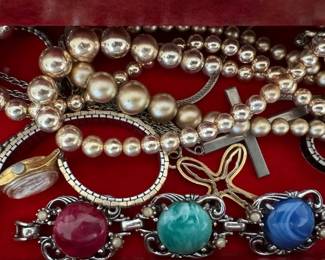 Costume jewelry and jewelry boxes