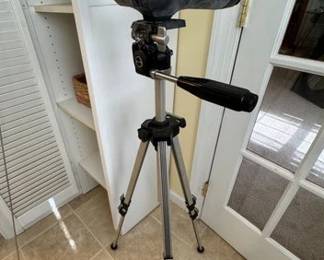 Stitz spotting scope on tripod