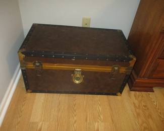 TRUNK