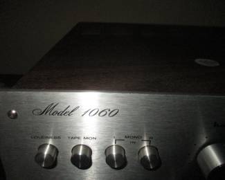 MARANTZ MODEL 1060 CONSOLE STEREO AMPLIFIER