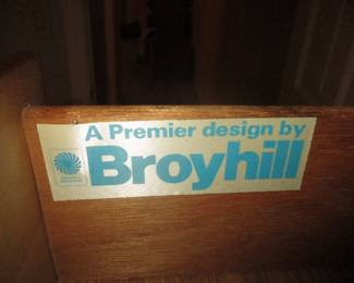 BROYHILL LABEL