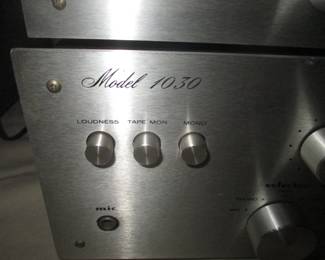 MARANTZ MODEL 1030 CONSOLE STEREO AMPLIFIER