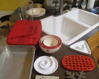 KITCHEN ITEMS