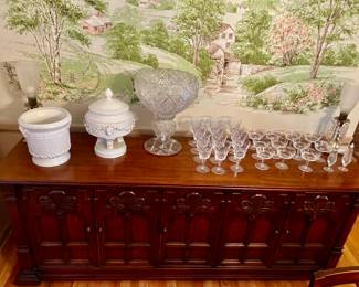 A Drexel sideboard in a semi arts and crafts design. 