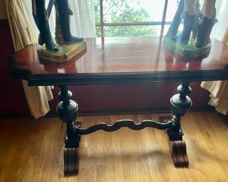 A fine antique console table. 
