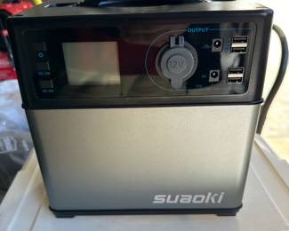 Portable Solar Power Station by Suaoki (with solar panel)