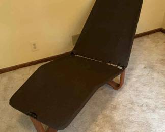 Mid Century Chaise Longue 