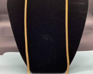 24 18K YG Chain Necklace