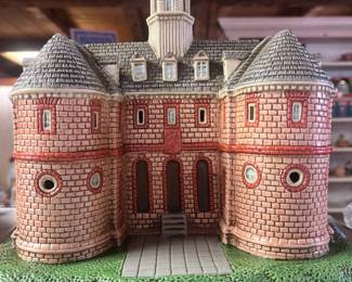 There is a great collection of Lefton China Landmark Pieces and Colonial Village Christmas Houses. Many New and with original Boxes and Lighted!!