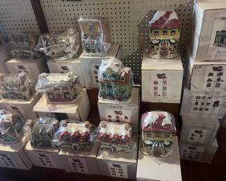 There are over 100 Colonial Village Lighted Houses. Many are new and in original Boxes