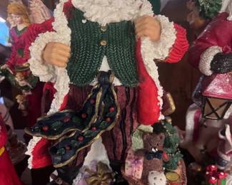 There is a nice collection of Santa's