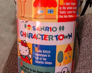 Sanrio 1990 extra large tin 