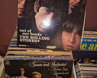 Huge amount of vintage vinyl records 