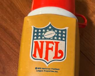 '75 NFL Thermos