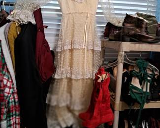 MORE LADIES CLOTHING