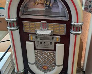CROSLEY JUKE BOX - AS IS