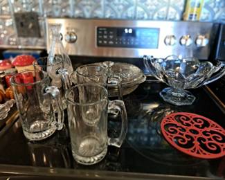LG BEER MUGS, GLASS SERVICE PIECES, 