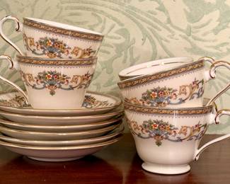 Aynsley Teacups & Saucers