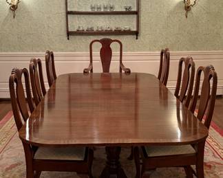 English Sheraton Style Mahogany Dining Table with Satinwood Inlay & 8 Chairs