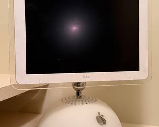 Vintge Apple iMac