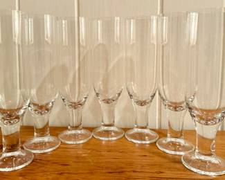(7) Champagne Flutes