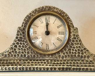 Mantle Clock